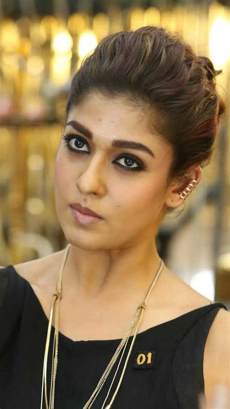 nayanthara naked photos